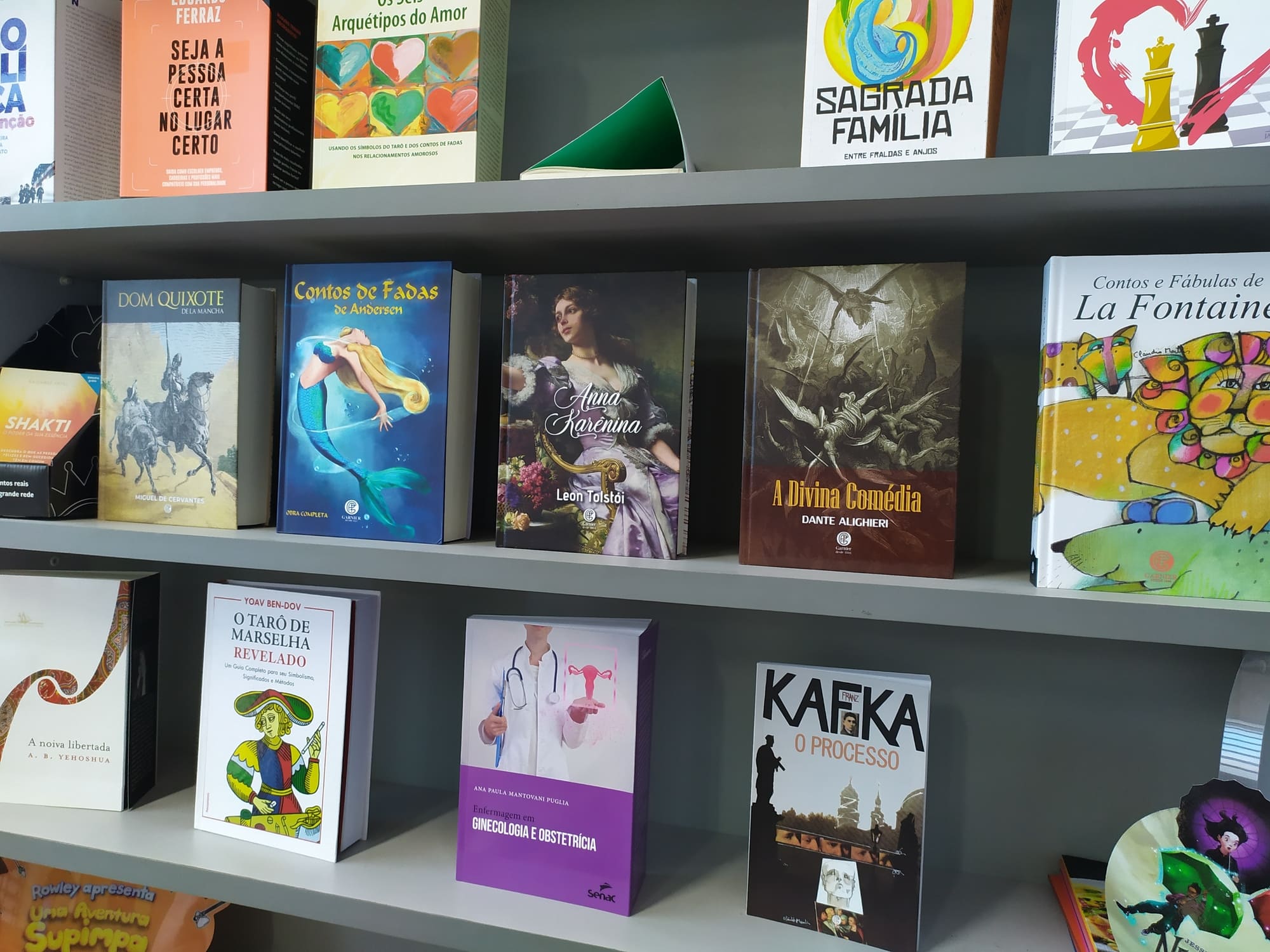 Catavento Distribuidora de Livros - Fornecedores | Atacaly